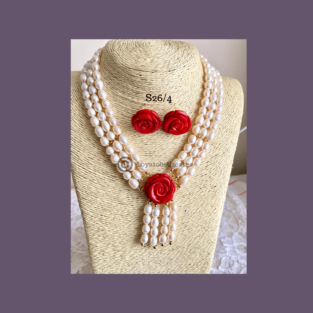 The Red Roses Set