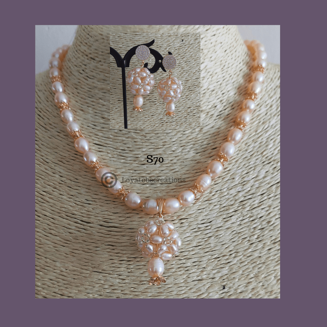 Primrose Necklace and Earring Set